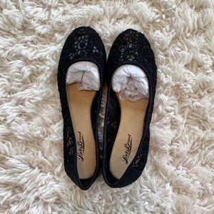 NWOT Lucky Brand Flats